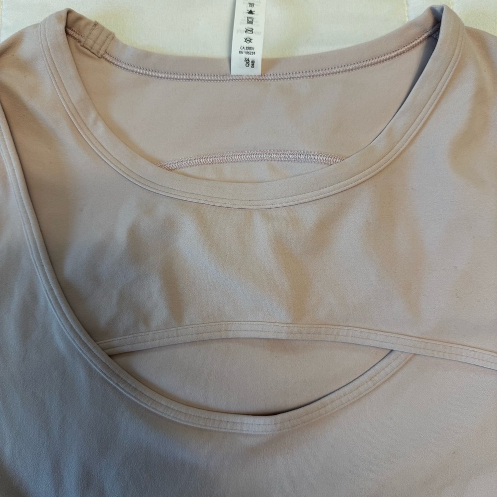 Lululemon Get Centered Cropped Top Sz 10 Shirt Short Sleeves Misty Pink Yoga - Picture 7 of 11